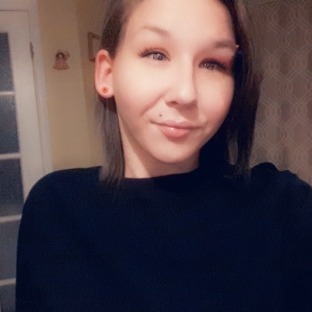 Meet your Posher, Carol-lynne